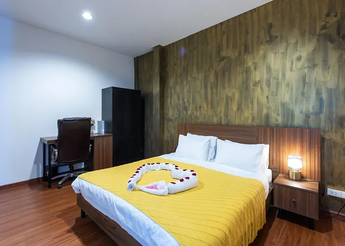Aparthotel The Yaowarat *