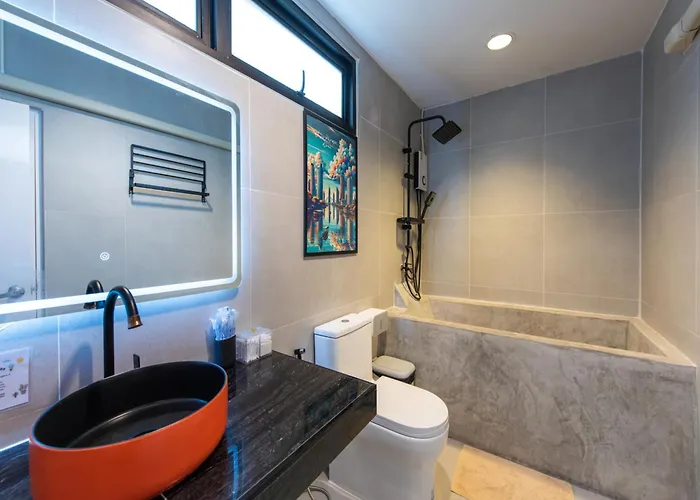 The Yaowarat Aparthotel *