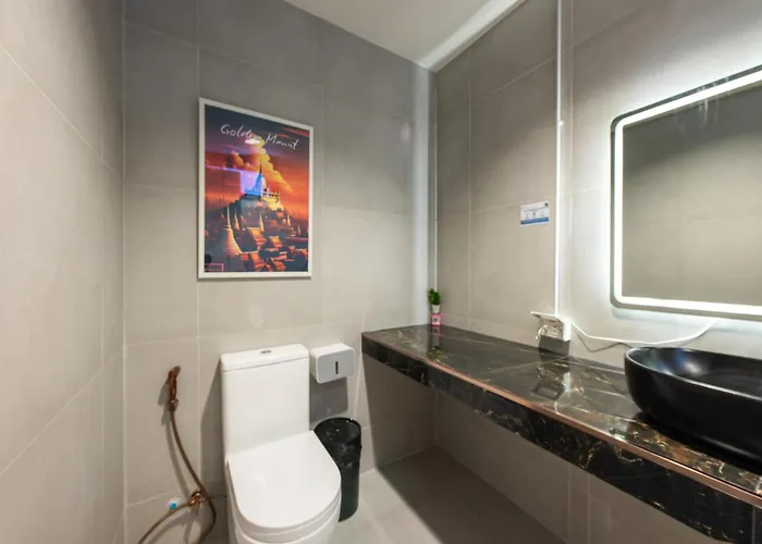 The Yaowarat Aparthotel