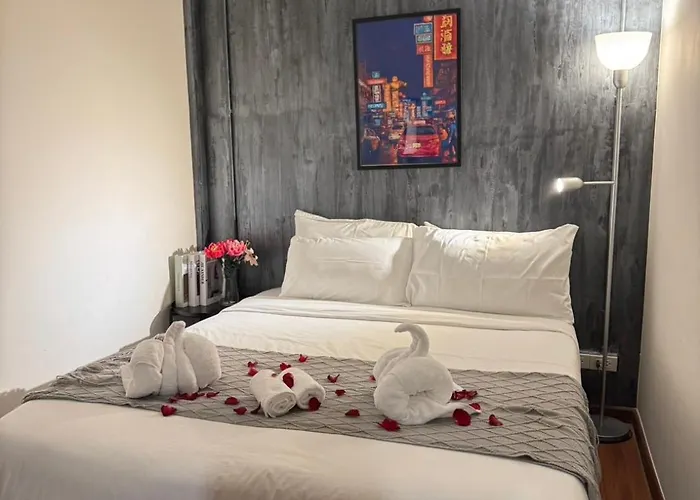 The Yaowarat Aparthotel