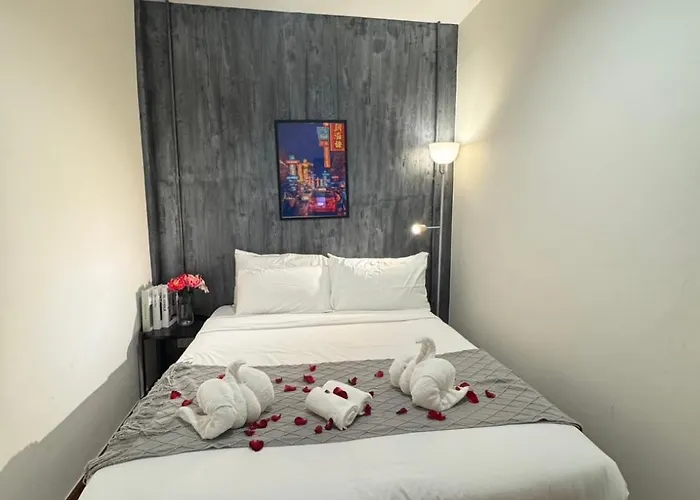 The Yaowarat Aparthotel Bangkok